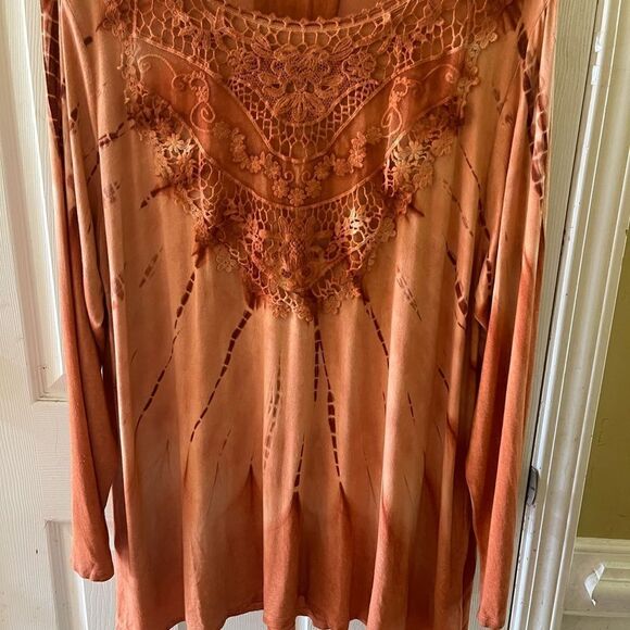 Indigo thread  plus size Burnt orange tie dye tunic size 2X - Picture 5 of 9